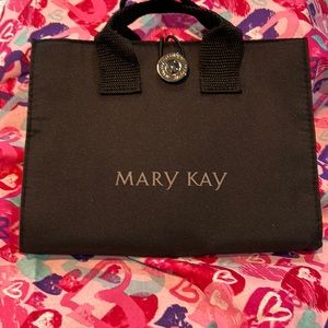 New Mary Kay Brush Collection Bag. No brushes included.